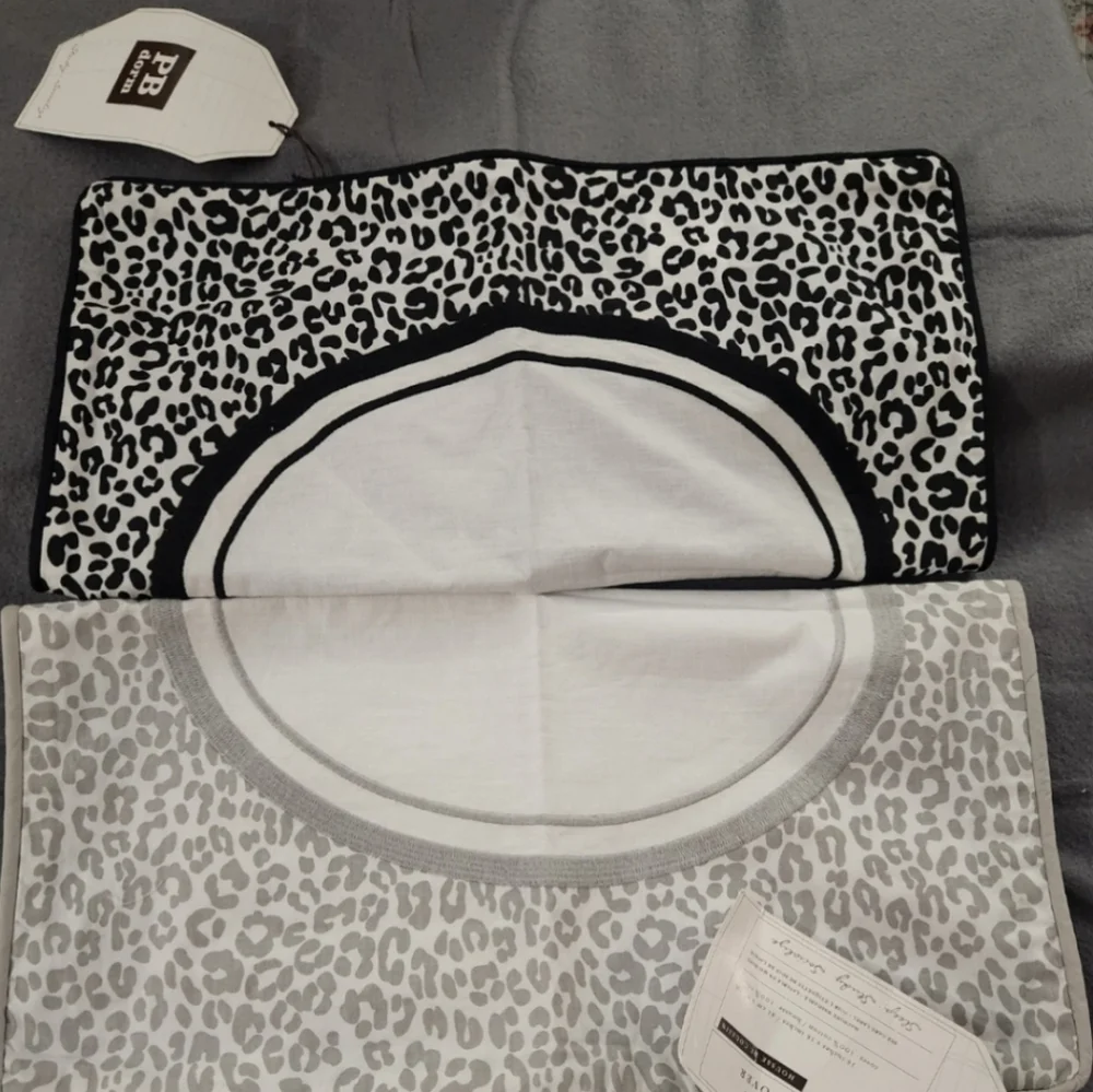 NWT Pottery Barn Pair Pillowcases Dorm PB BLANK Monogram Pillow Covers 16x16”